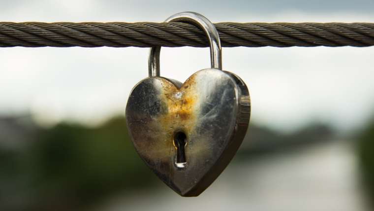 Thiatira: hamis és igaz uralkodás